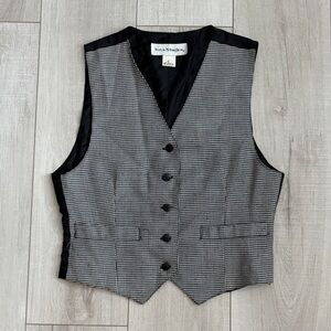Norton McNaughton Black and White Houndstooth Vest size 6